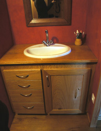 Meuble de salle de bain en chêne